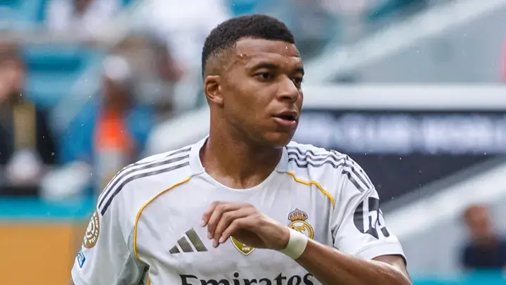 Dự đoán bóng đá PSG vs Real Madrid